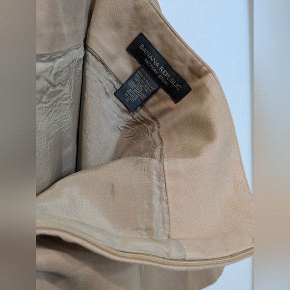 Banana Republic Tan Skirt, 0 - Picture 3 of 3
